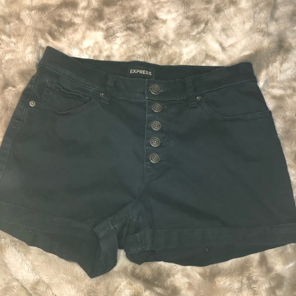 Express black denim shorts size 6. Stretchy
